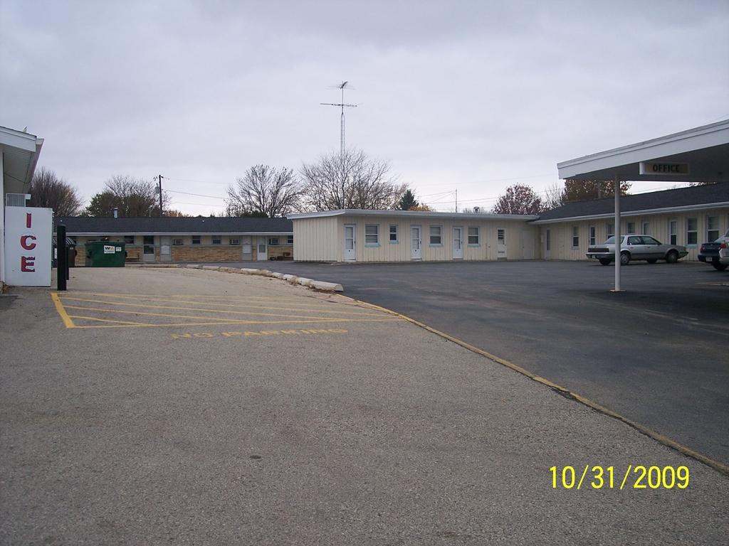 Grand View Motel Beaver Dam Exterior foto