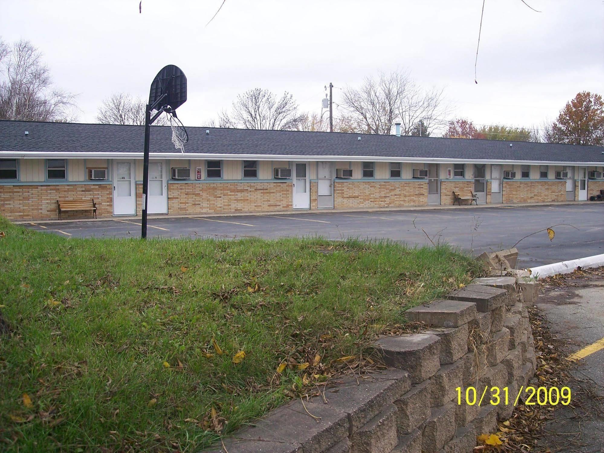 Grand View Motel Beaver Dam Exterior foto